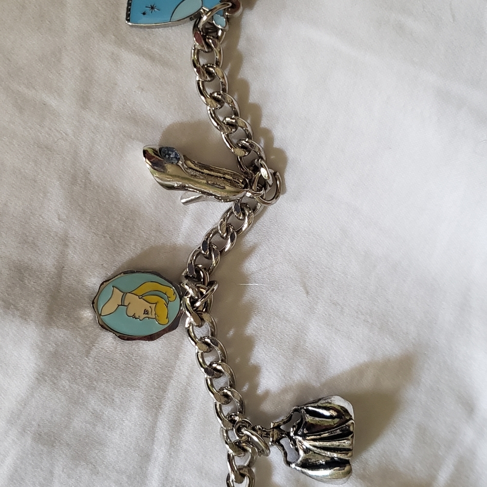 Disney silver cinderalla princess charm bracelet